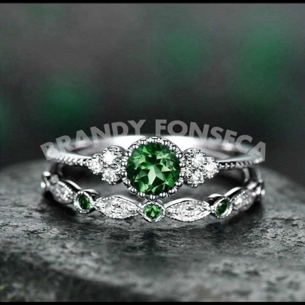 Emerald Green Stone Ring Set Silver